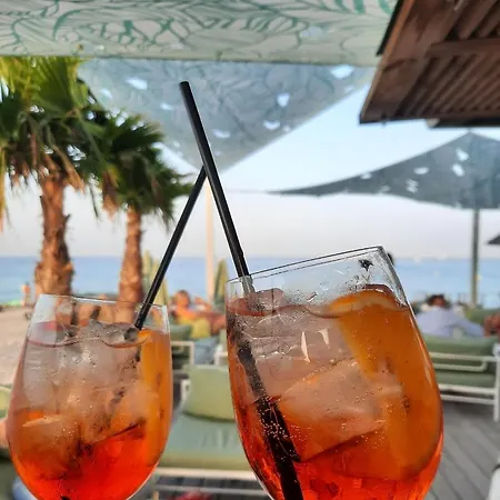 Azuromarin Semesterbostad